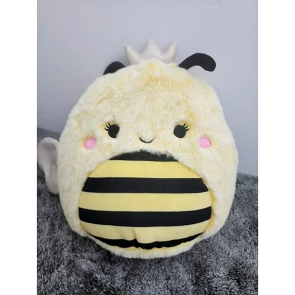 New w/tags sqiushmallow fuzzamallows Sunny Bee 12 Inches - Picture 8 of 9